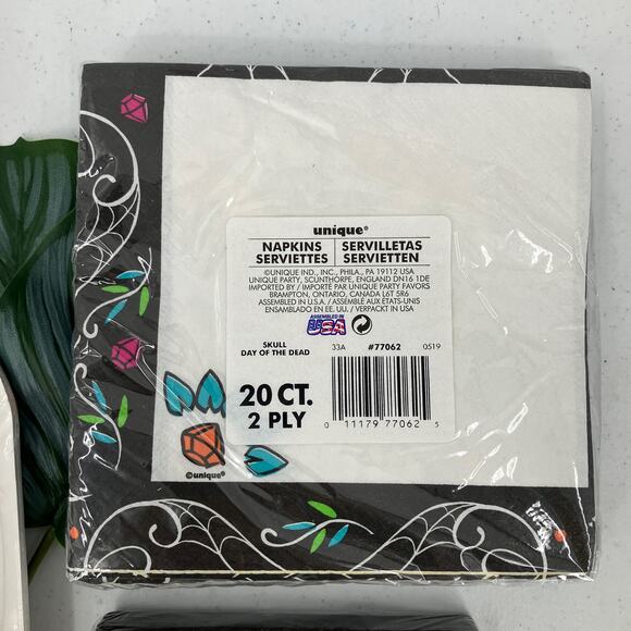 Unique Sugar Skull Day Of The Dead Halloween Paper Plates Napkins Party Pack Set - Picture 4 of 8
